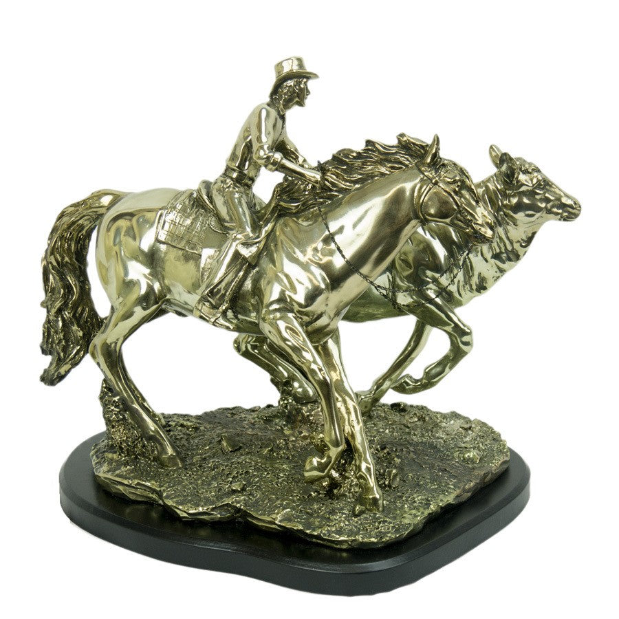 CAMPDRAFTER- MEDIUM- ALUMINIUM FINNISH RESIN STATUE